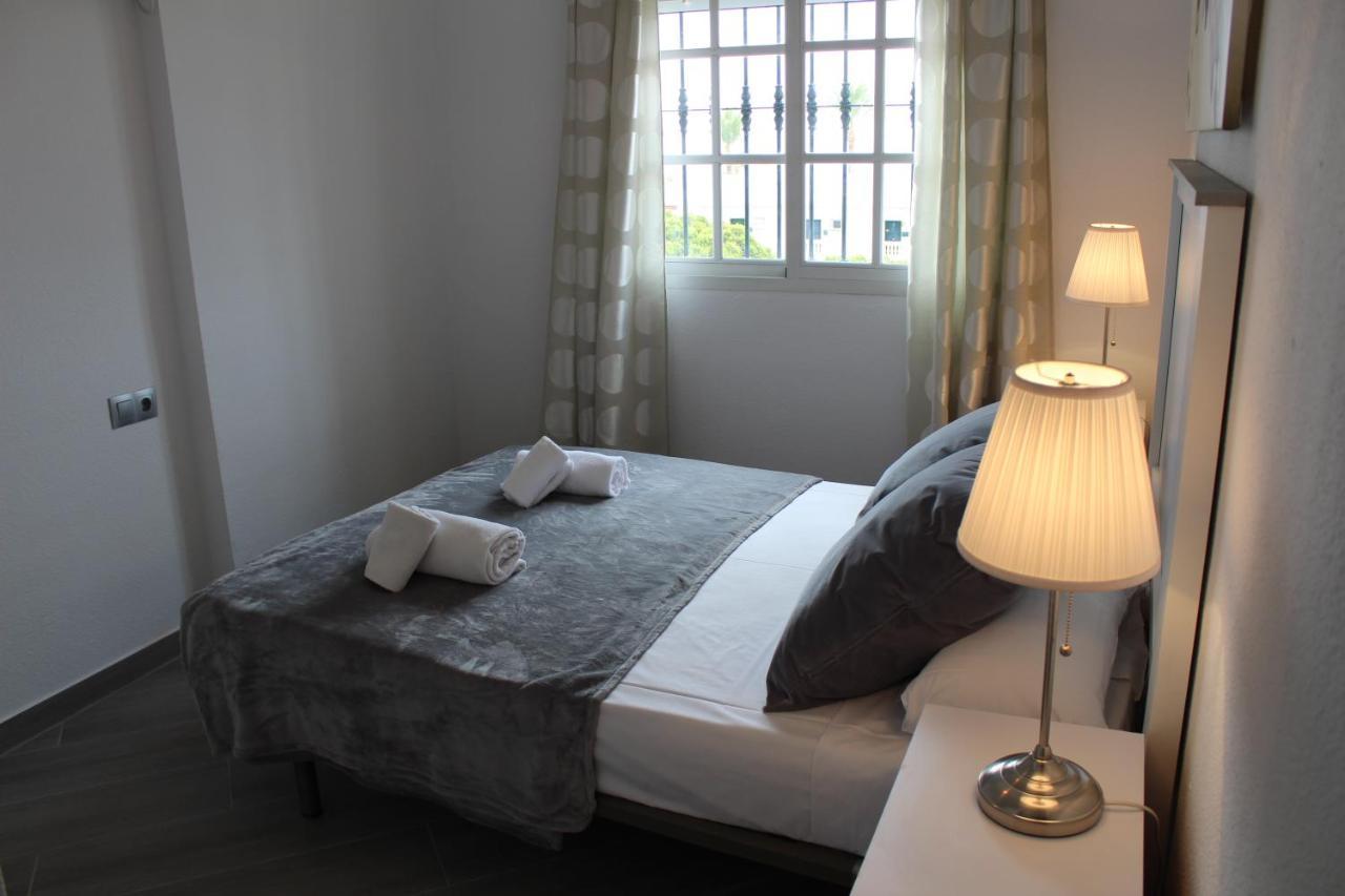 Apartamento Pueblo Quinta Benalmadena Bagian luar foto