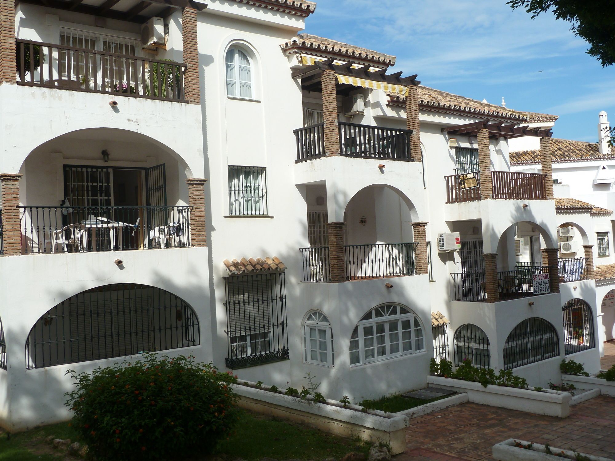 Apartamento Pueblo Quinta Benalmadena Bagian luar foto